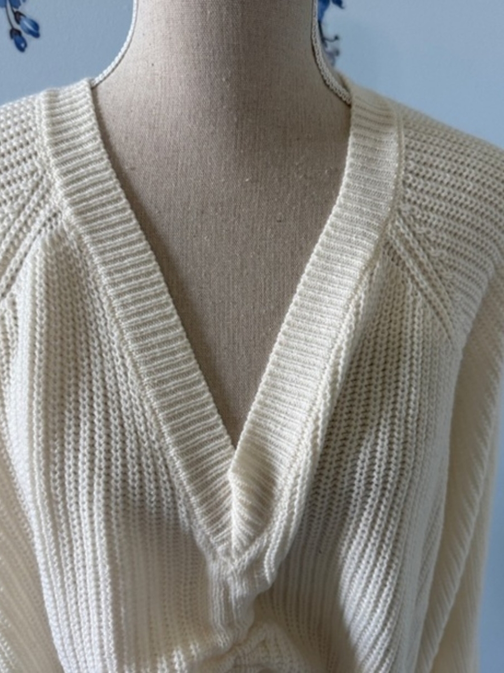 SO Cream V-Neck Ribbed Drawstring Sweater - Picture 2 of 6